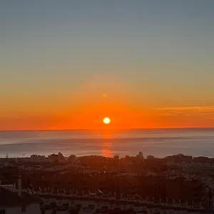 Peaceful With Amazing Sea Views And Free Parking Benalmádena