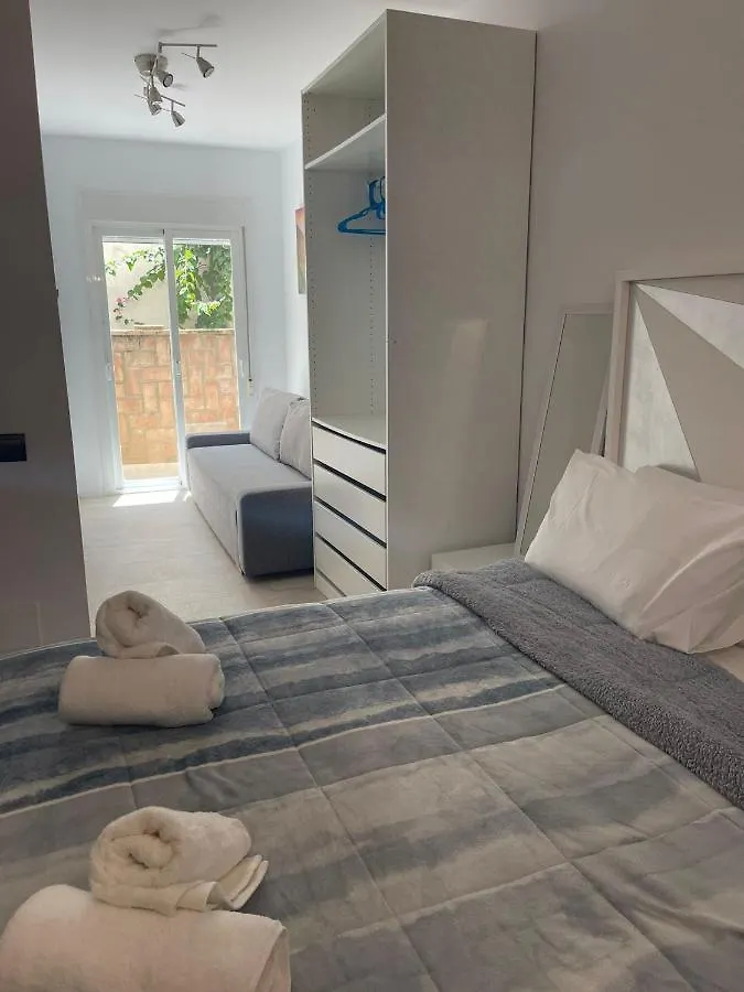 Stunning Villa With Sea Views & Jacuzzi Benalmádena 0*,  Spanyolország